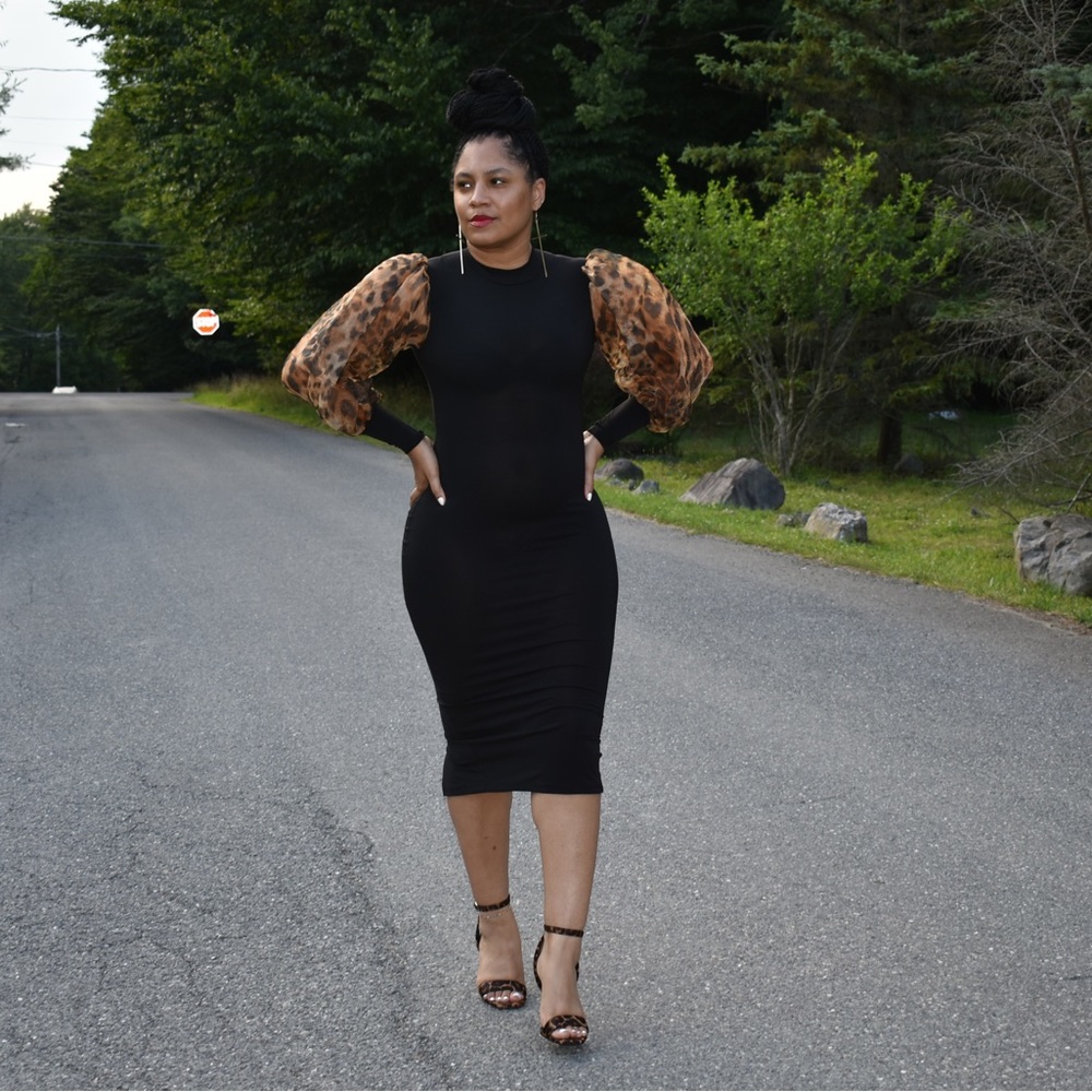 Puff sleeve leopard dress